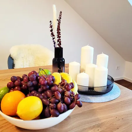 شقة Seezeit - Gemuetliche Ferienwohnung, Tiefgarage, Cospudener