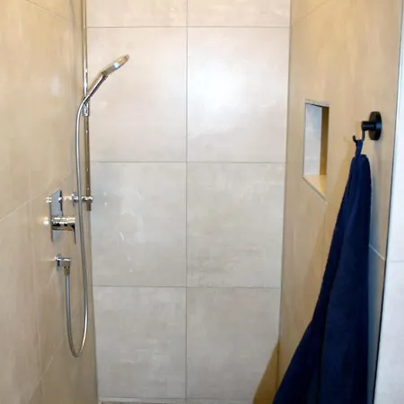 شقة Seezeit - Gemuetliche Ferienwohnung, Tiefgarage, Cospudener مارك كليبرغ