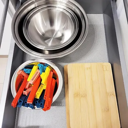 Seezeit - Gemuetliche Ferienwohnung, Tiefgarage, Cospudener Markkleeberg