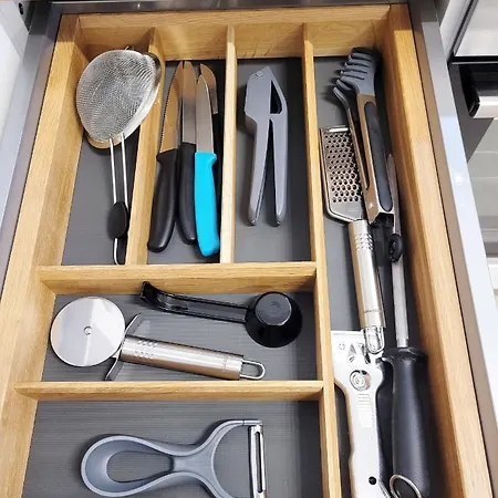 Seezeit - Gemuetliche Ferienwohnung, Tiefgarage, Cospudener