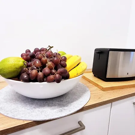 Seezeit - Gemuetliche Ferienwohnung, Tiefgarage, Cospudener Apartment Markkleeberg