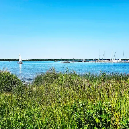 Seezeit - Gemuetliche Ferienwohnung, Tiefgarage, Cospudener Апартаменты Марклеберг