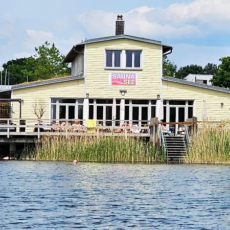 Seezeit - Gemuetliche Ferienwohnung, Tiefgarage, Cospudener *