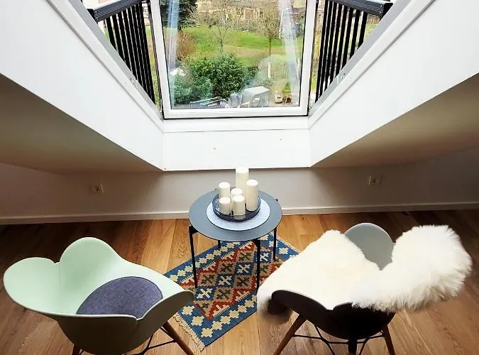 Seezeit - Gemuetliche Ferienwohnung, Tiefgarage, Cospudener Апартаменты *