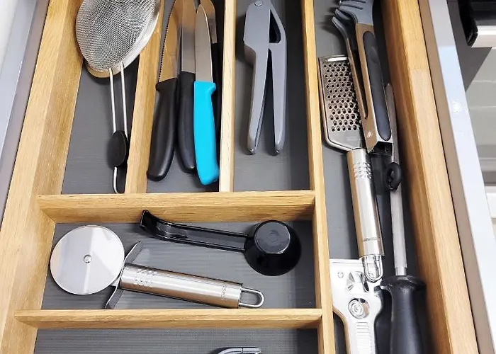 Seezeit - Gemuetliche Ferienwohnung, Tiefgarage, Cospudener